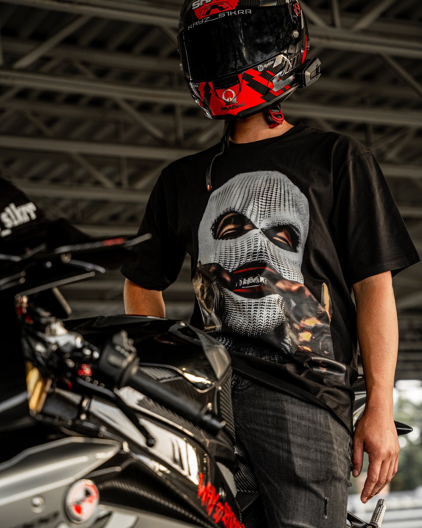 BIG MASK TEE