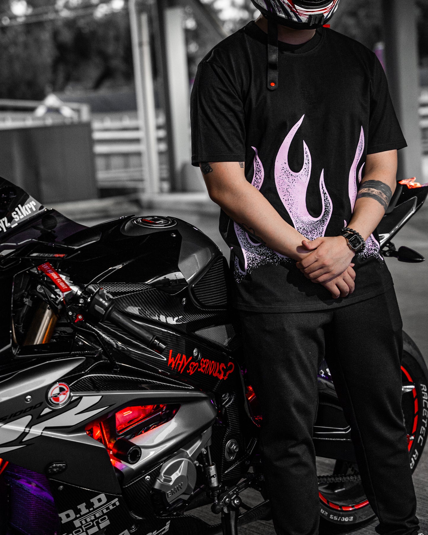 PINKY FIRE TEE