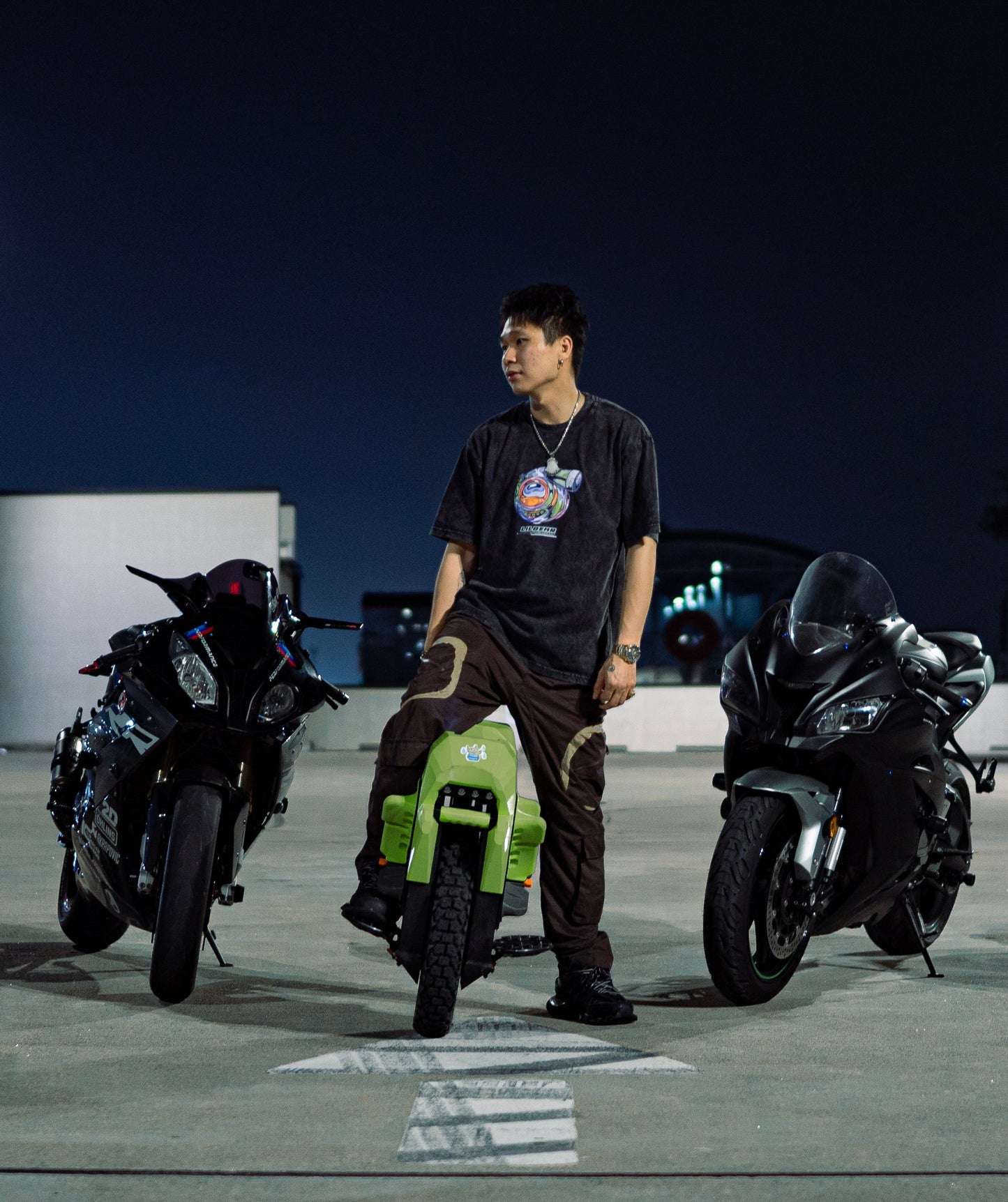 MAD TURBO TEE